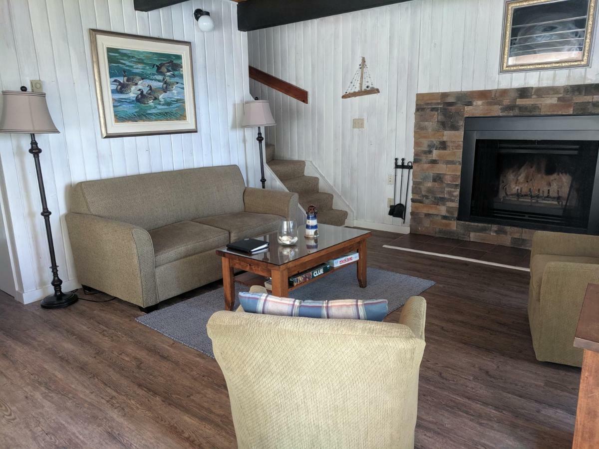 Gowlland Harbour Resort Heriot Bay Ngoại thất bức ảnh